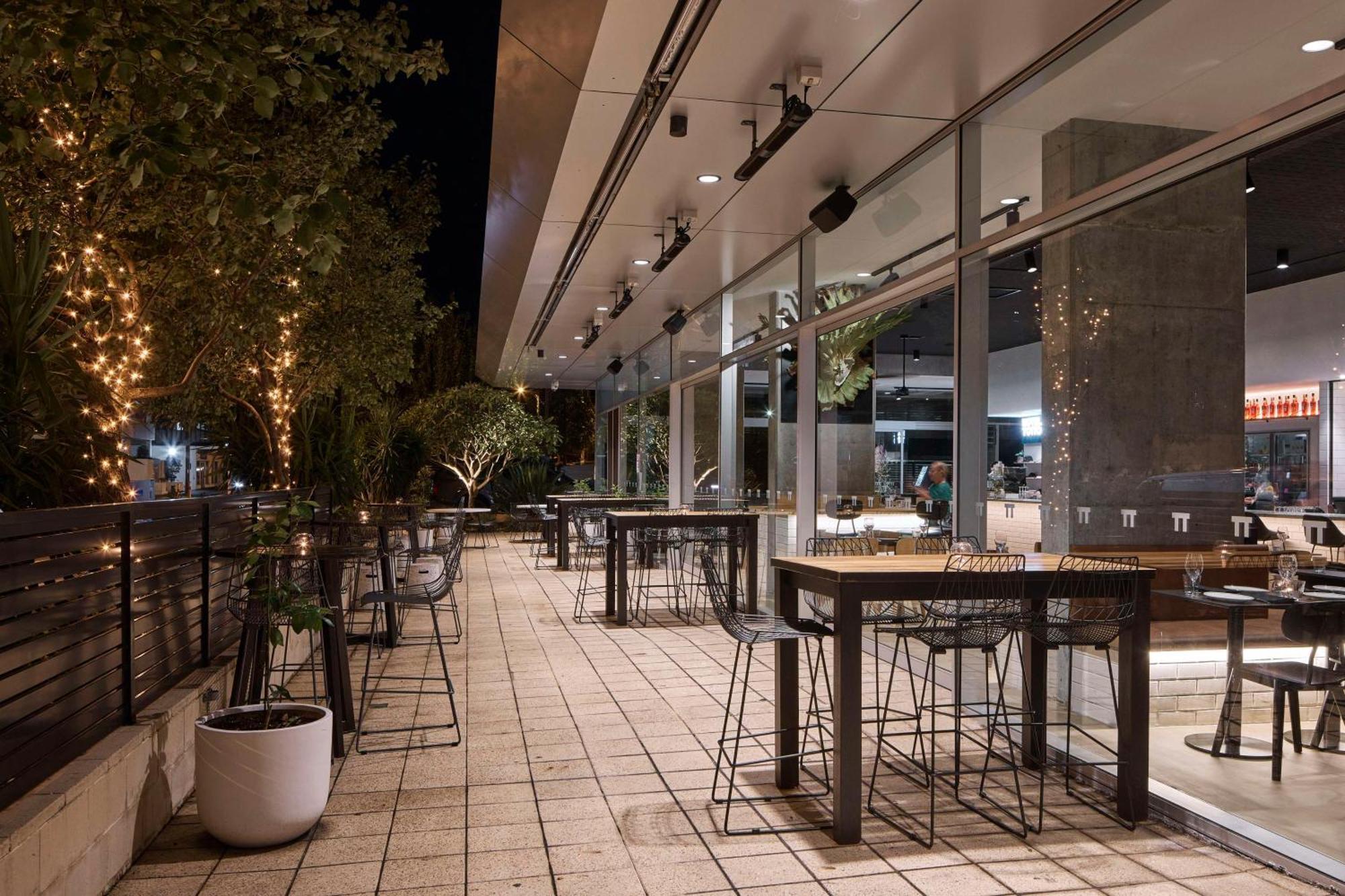 Hotel Totto Wollongong Bagian luar foto
