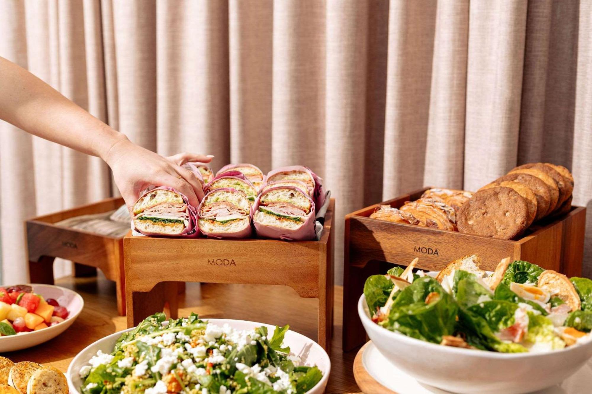 Hotel Totto Wollongong Bagian luar foto