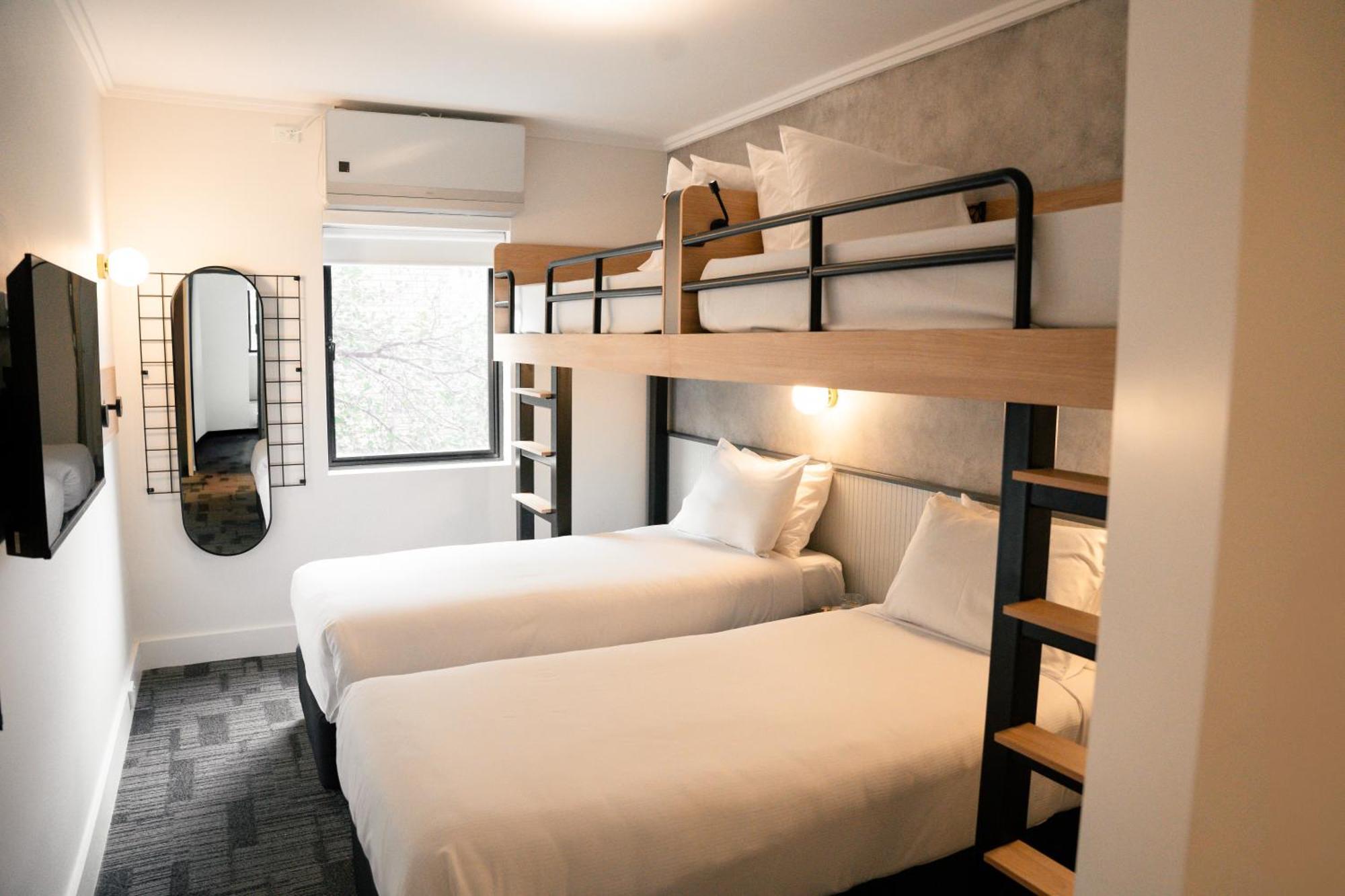 Hotel Totto Wollongong Bagian luar foto